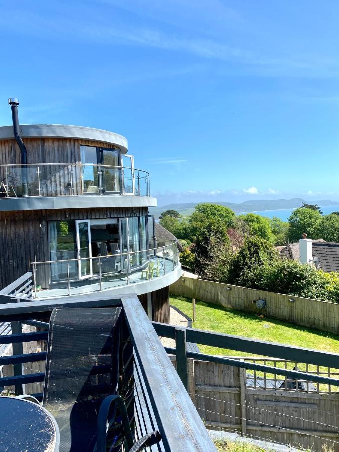 One Of The Best Properties In Lyme! Breathtaking Views Across The Whole Bay. 3 Stories With 2 Tier Veranda Around The Property. Sleeps 6 Lyme Regis Ngoại thất bức ảnh