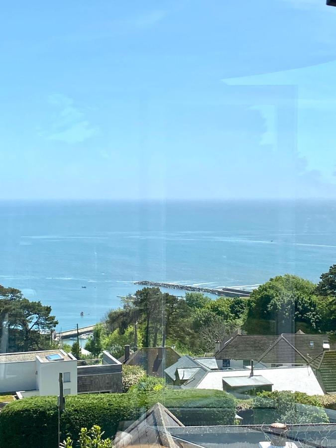 One Of The Best Properties In Lyme! Breathtaking Views Across The Whole Bay. 3 Stories With 2 Tier Veranda Around The Property. Sleeps 6 Lyme Regis Ngoại thất bức ảnh