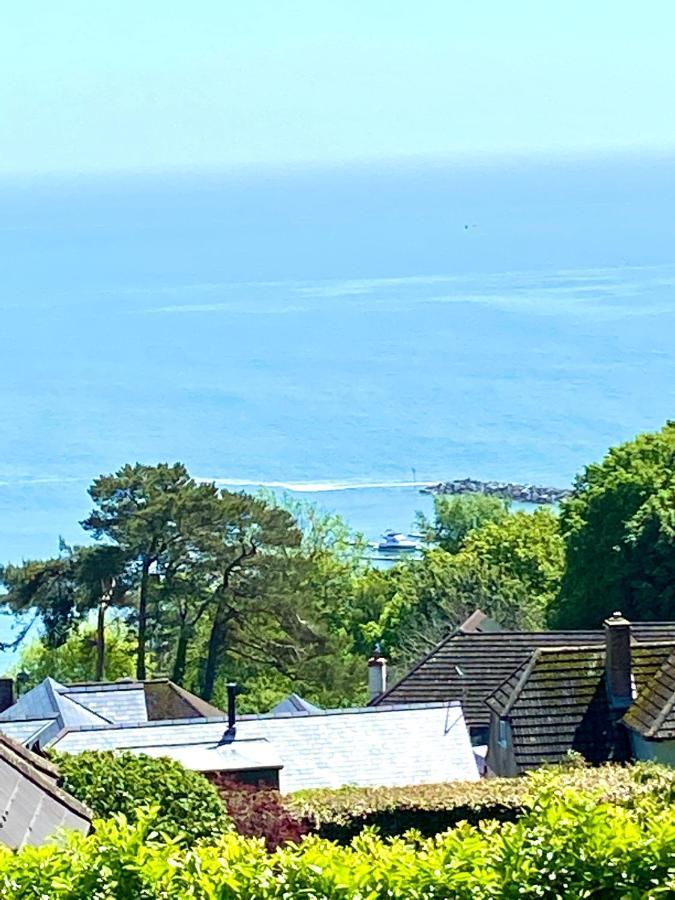 One Of The Best Properties In Lyme! Breathtaking Views Across The Whole Bay. 3 Stories With 2 Tier Veranda Around The Property. Sleeps 6 Lyme Regis Ngoại thất bức ảnh